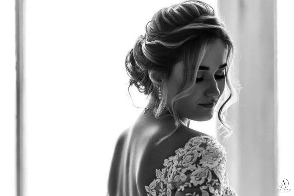 جدیدترین ژست عروس در اتلیه